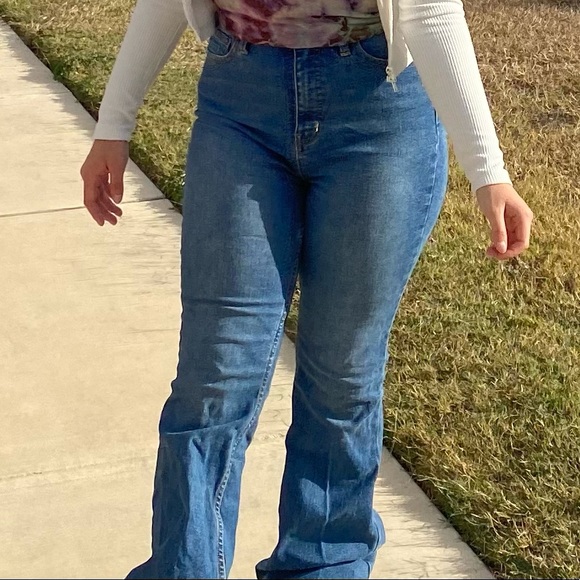 Free People CRVY Robyn High-Rise Flare Jeans - Picture 3 of 10